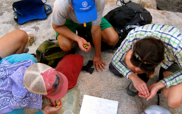 learn navigation skills on backpacking course